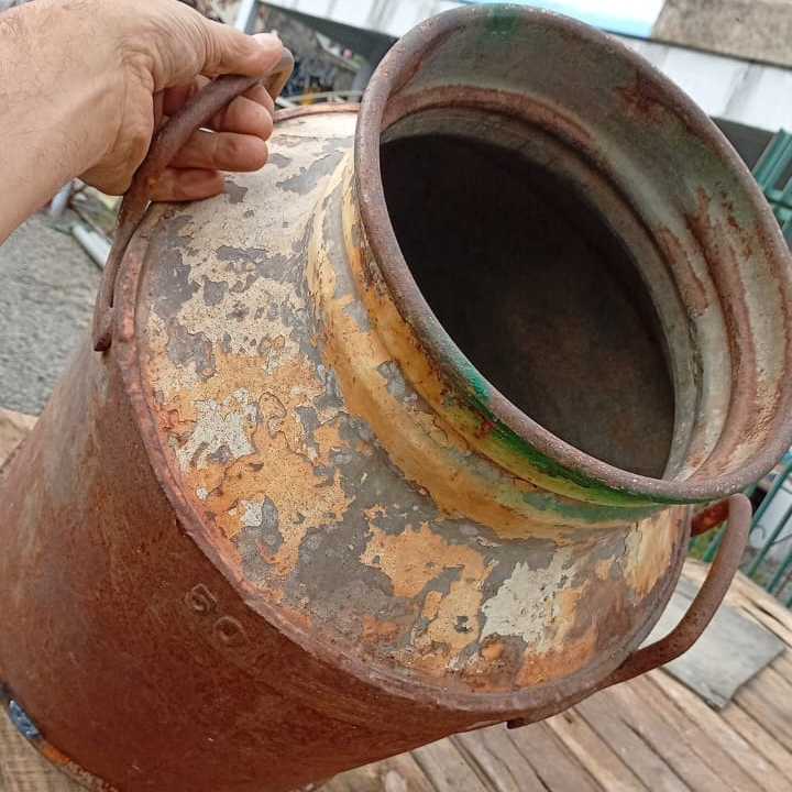 Latão de Leite Antigo de Ferro – 50 Litros
